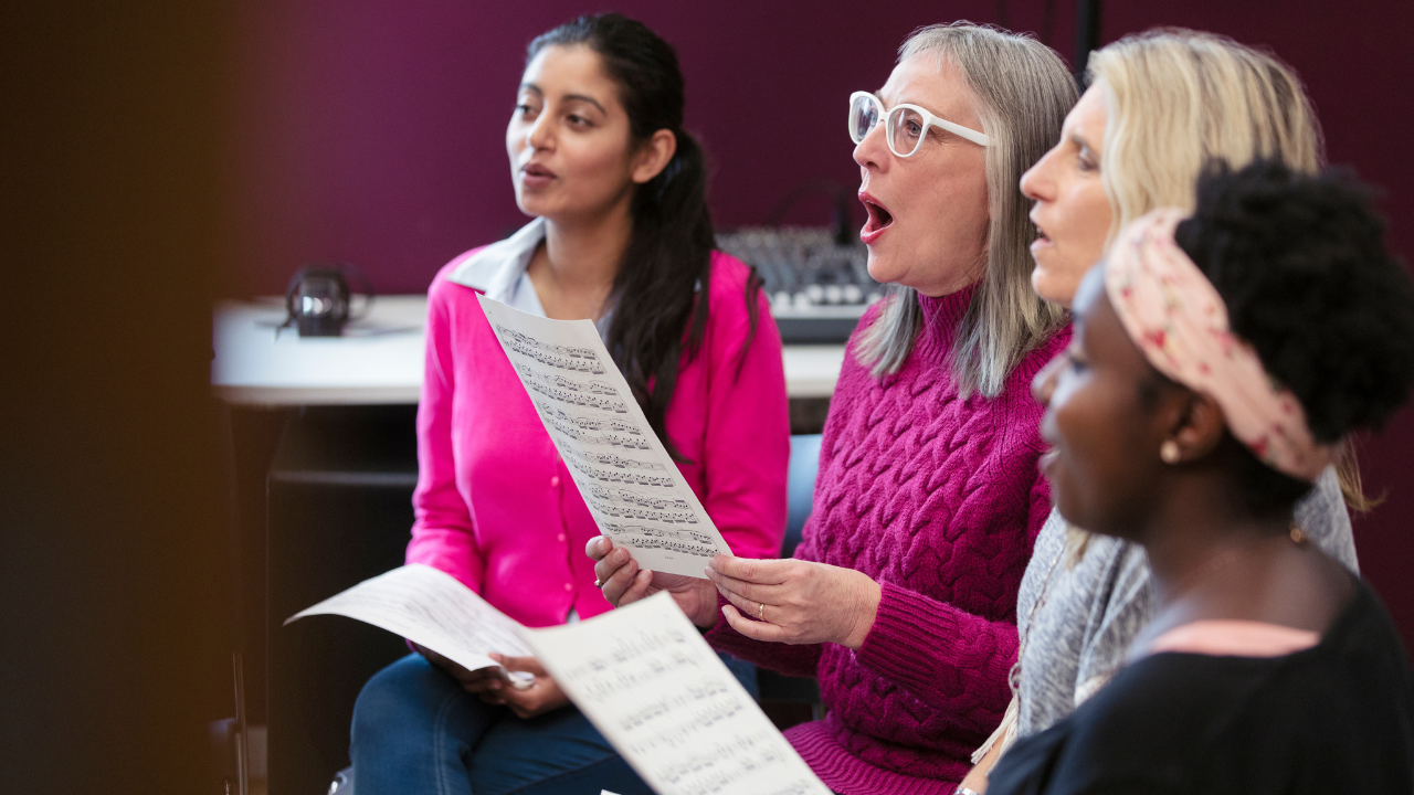 Canto colectivo: coro Fundación Columbia. Probá una clase
